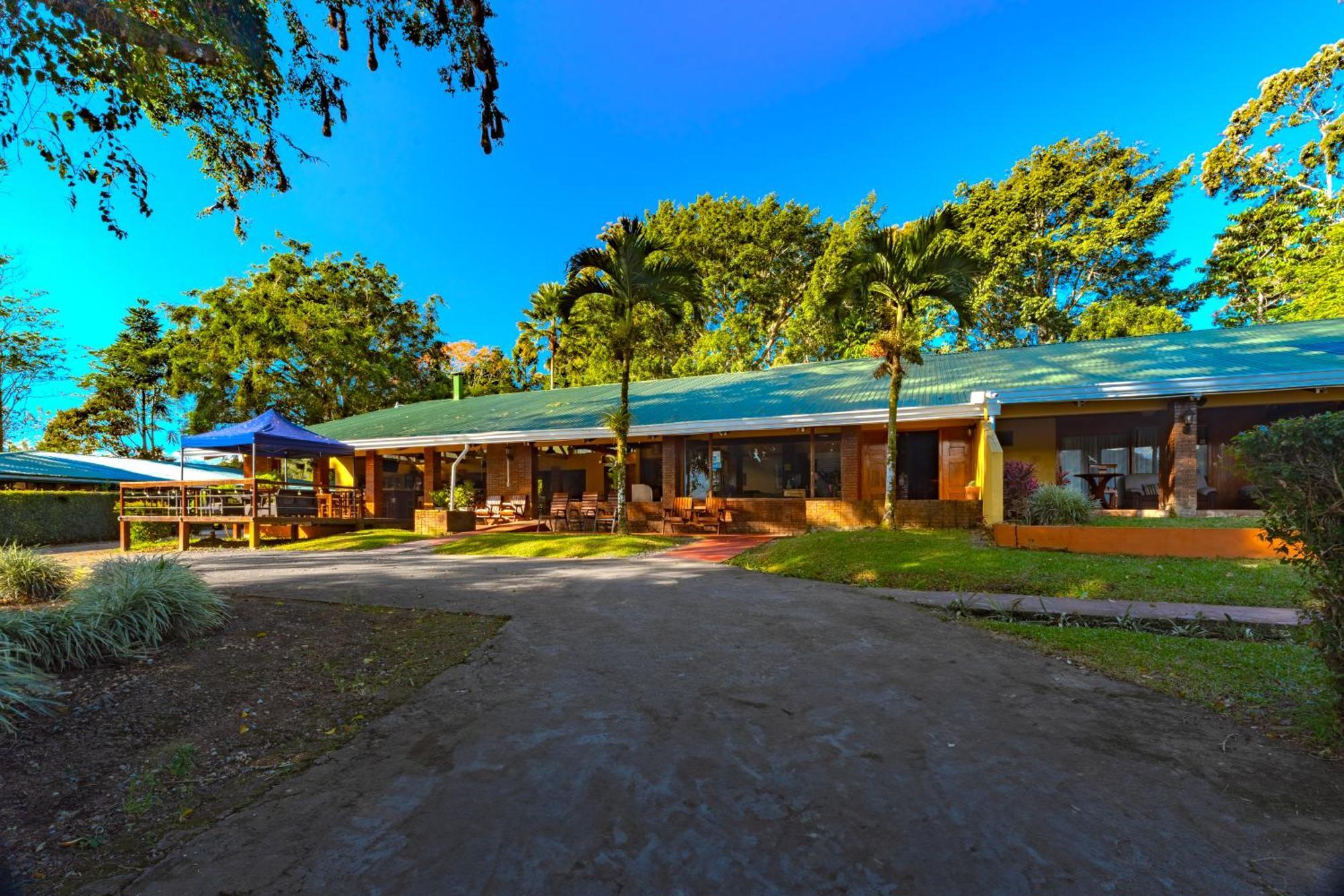 Hotel Villa Florencia Turrialba Bagian luar foto