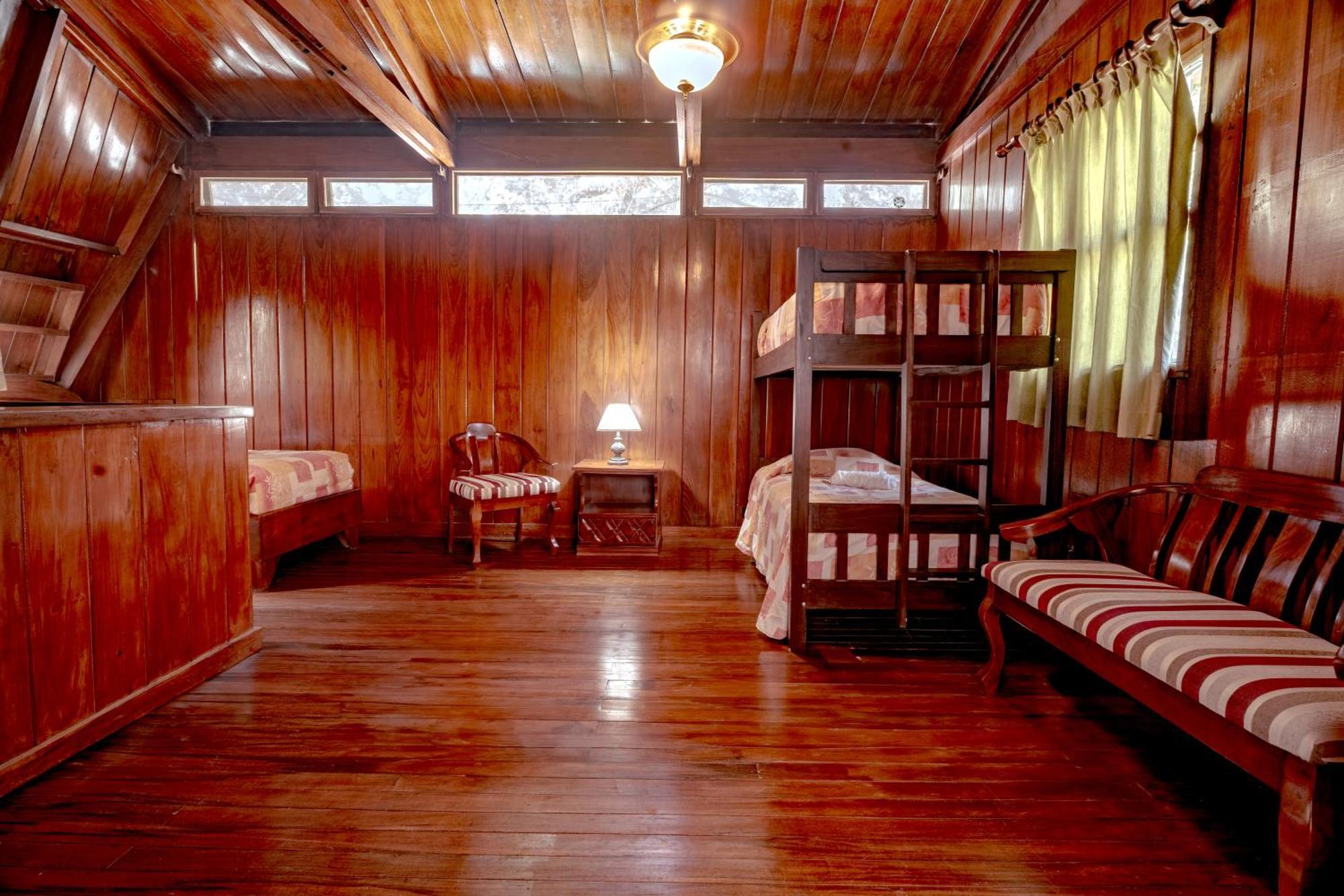 Hotel Villa Florencia Turrialba Ruang foto